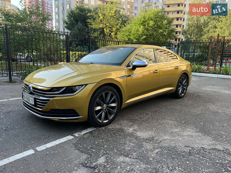 Лифтбек Volkswagen Arteon 2017 в Киеве