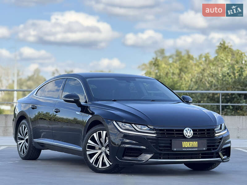 Лифтбек Volkswagen Arteon 2020 в Киеве