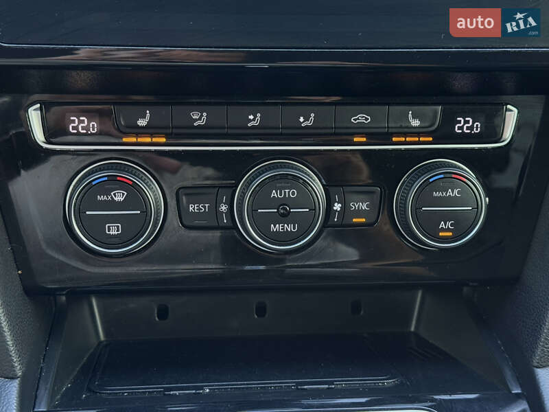 Лифтбек Volkswagen Arteon 2020 в Киеве