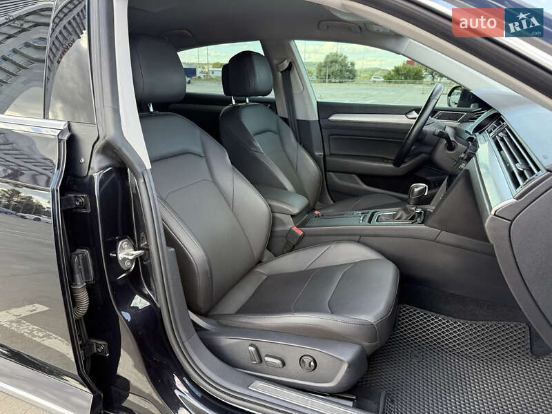 Лифтбек Volkswagen Arteon 2020 в Киеве