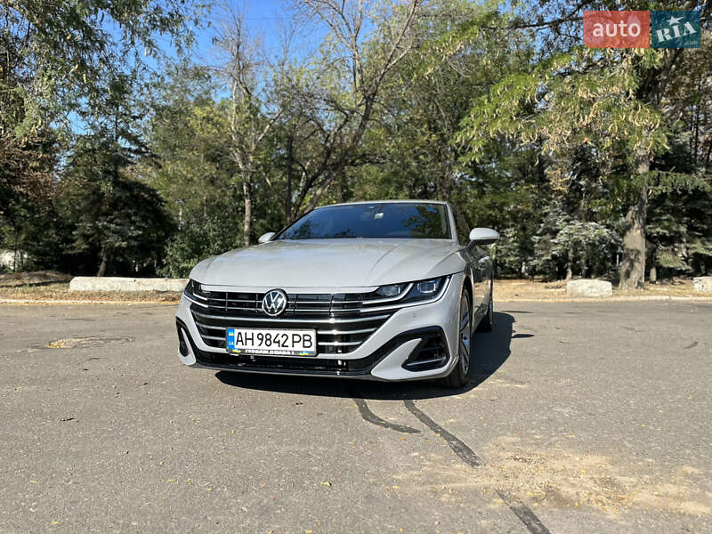 Лифтбек Volkswagen Arteon 2022 в 