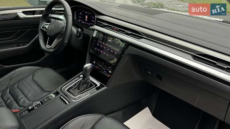 Лифтбек Volkswagen Arteon 2021 в Львове