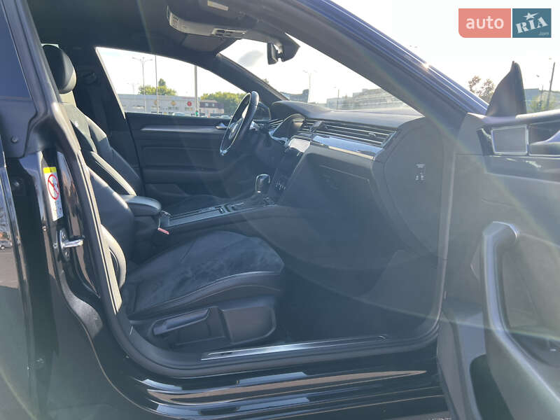 Ліфтбек Volkswagen Arteon 2018 в Києві фото 27 Ліфтбек Volkswagen Arteon 2018 в Києві