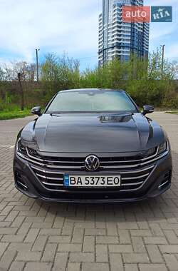 Лифтбек Volkswagen Arteon 2024 в Киеве