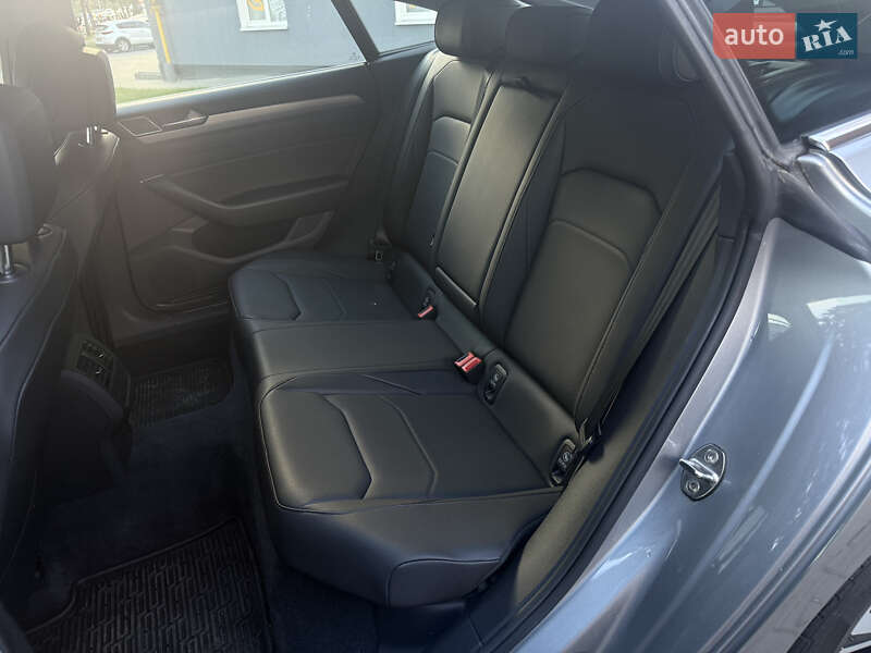 Лифтбек Volkswagen Arteon 2018 в Ровно фото 26 Лифтбек Volkswagen Arteon 2018 в Ровно