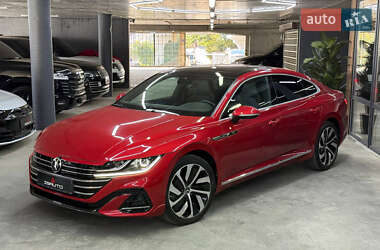 Лифтбек Volkswagen Arteon 2021 в 