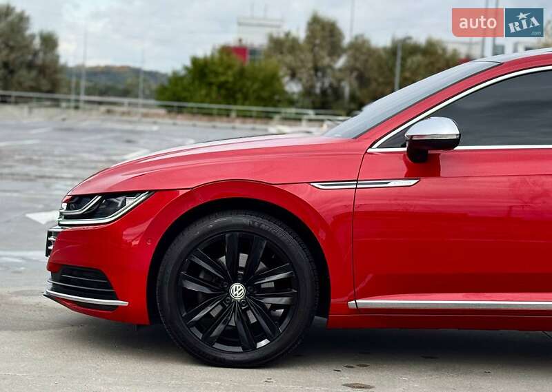 Лифтбек Volkswagen Arteon 2019 в Киеве фото 10 Лифтбек Volkswagen Arteon 2019 в Киеве