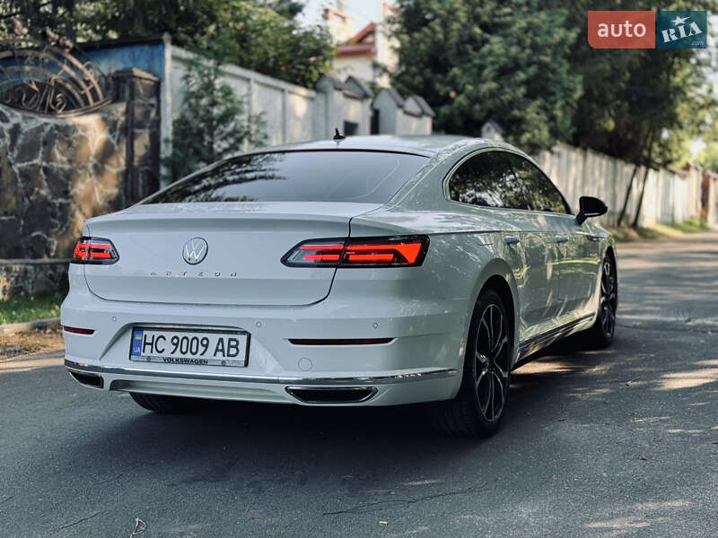 Лифтбек Volkswagen Arteon 2018 в Львове