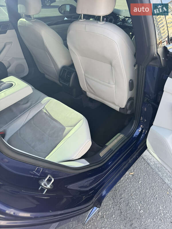 Лифтбек Volkswagen Arteon 2017 в Ивано-Франковске