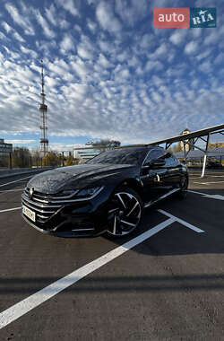 Ліфтбек Volkswagen Arteon 2020 в Києві