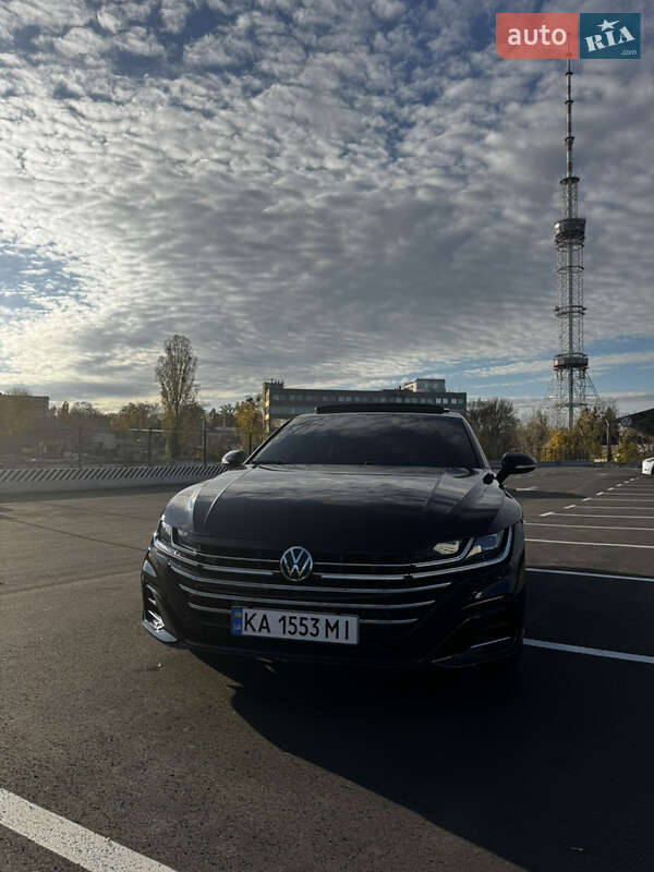 Лифтбек Volkswagen Arteon 2020 в Киеве