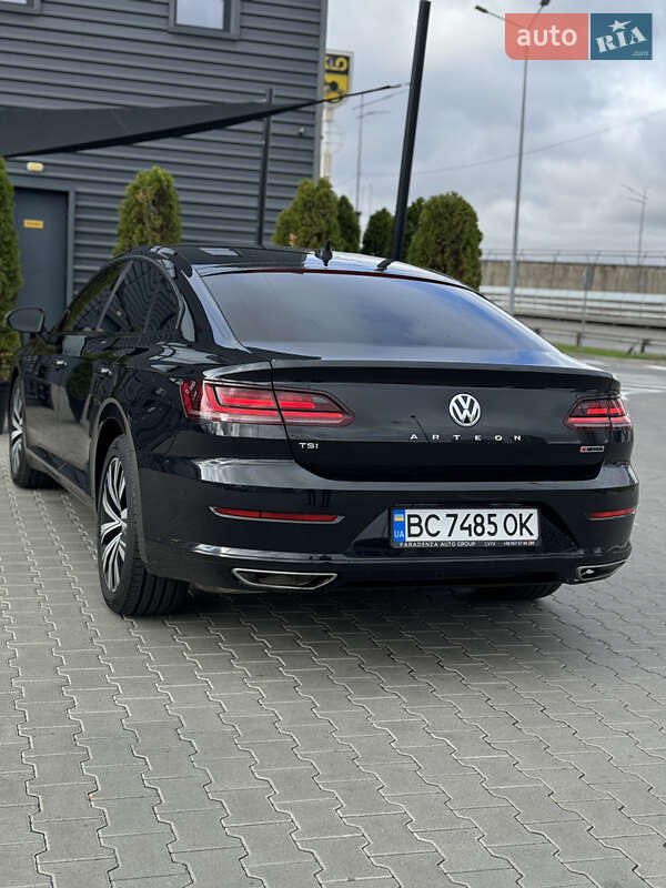 Лифтбек Volkswagen Arteon 2018 в Киеве