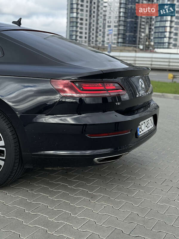 Лифтбек Volkswagen Arteon 2018 в Киеве