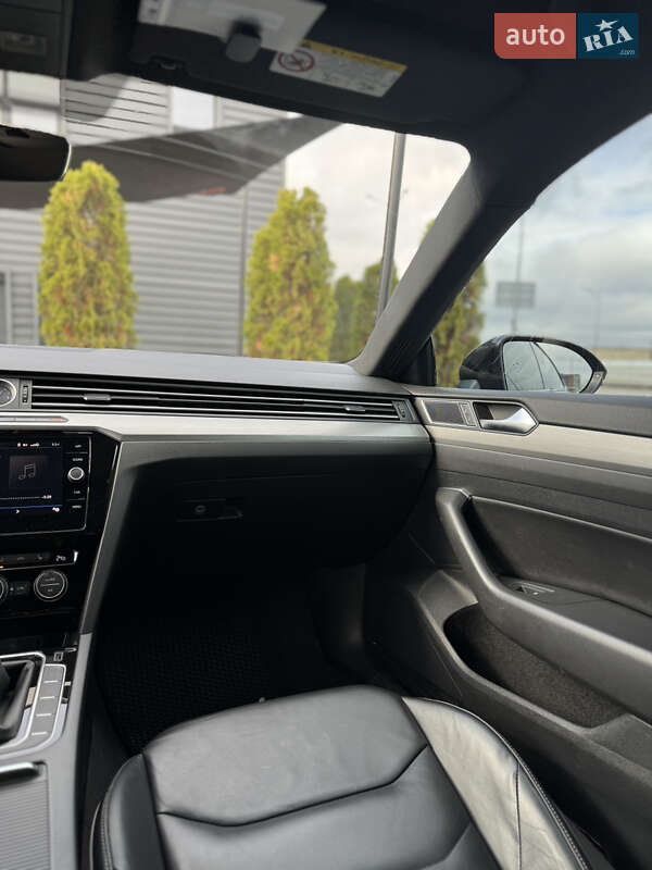 Лифтбек Volkswagen Arteon 2018 в Киеве