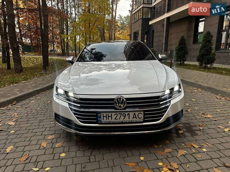 Лифтбек Volkswagen Arteon 2019 в Киеве
