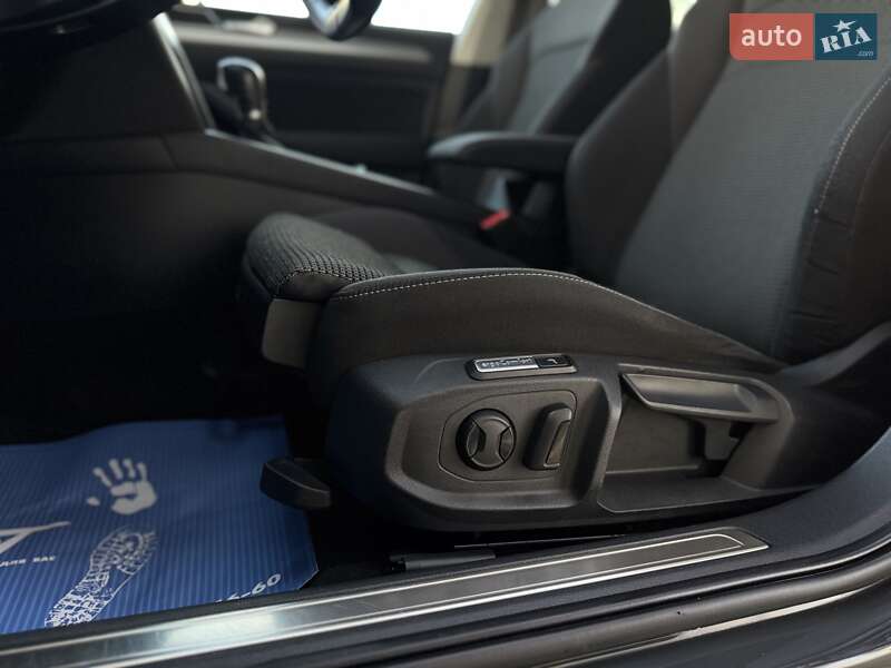 Ліфтбек Volkswagen Arteon 2017 в Мукачевому фото 51 Ліфтбек Volkswagen Arteon 2017 в Мукачевому