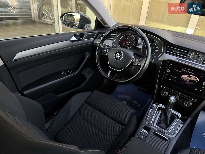 Ліфтбек Volkswagen Arteon 2017 в Мукачевому фото 66 Ліфтбек Volkswagen Arteon 2017 в Мукачевому