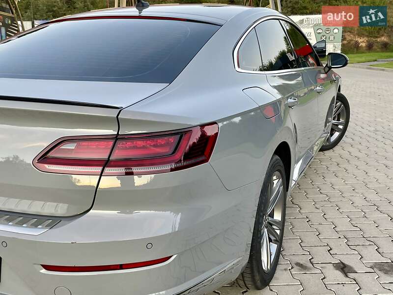 Лифтбек Volkswagen Arteon 2022 в Тернополе