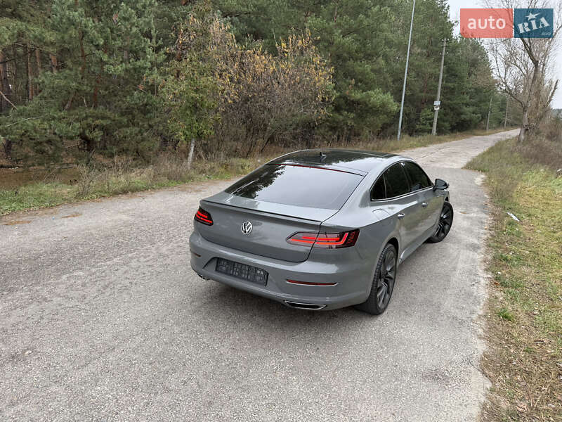Ліфтбек Volkswagen Arteon 2018 в Києві