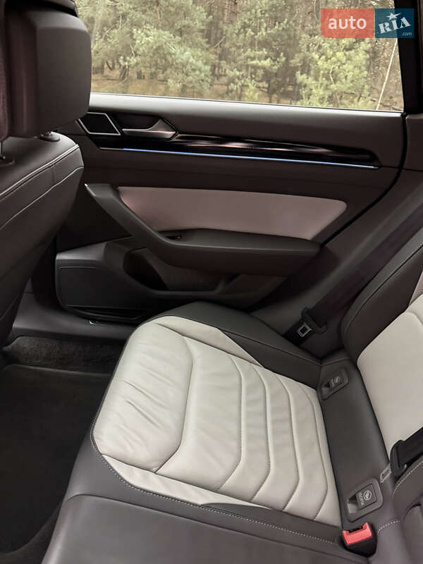 Ліфтбек Volkswagen Arteon 2018 в Києві