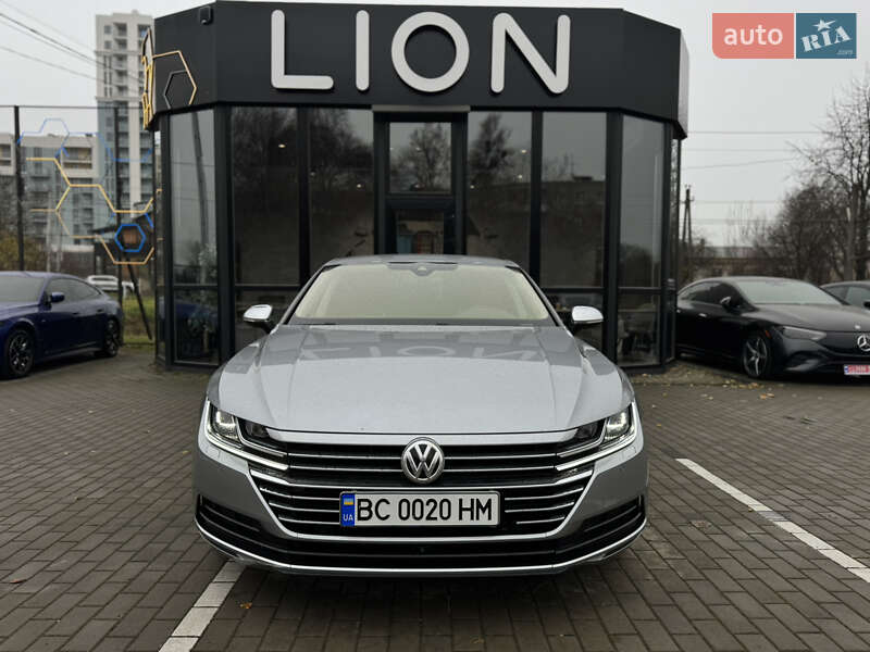 Лифтбек Volkswagen Arteon 2017 в Львове