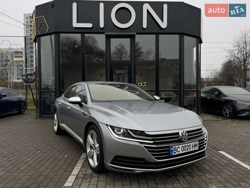 Лифтбек Volkswagen Arteon 2017 в Львове