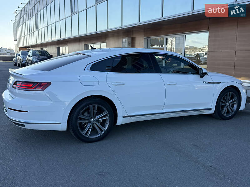 Лифтбек Volkswagen Arteon 2019 в Киеве
