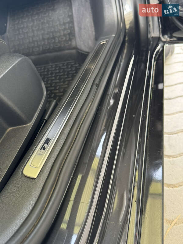 Ліфтбек Volkswagen Arteon 2018 в Гусятині фото 59 Ліфтбек Volkswagen Arteon 2018 в Гусятині