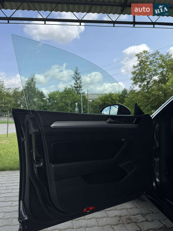 Ліфтбек Volkswagen Arteon 2018 в Гусятині фото 66 Ліфтбек Volkswagen Arteon 2018 в Гусятині