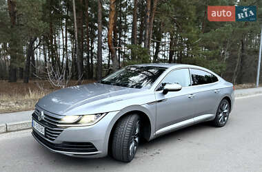 Ліфтбек Volkswagen Arteon 2017 в Києві