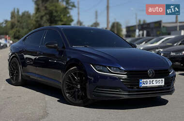 Ліфтбек Volkswagen Arteon 2017 в Києві