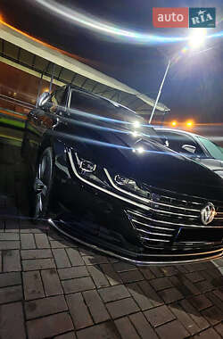 Ліфтбек Volkswagen Arteon 2017 в Львові