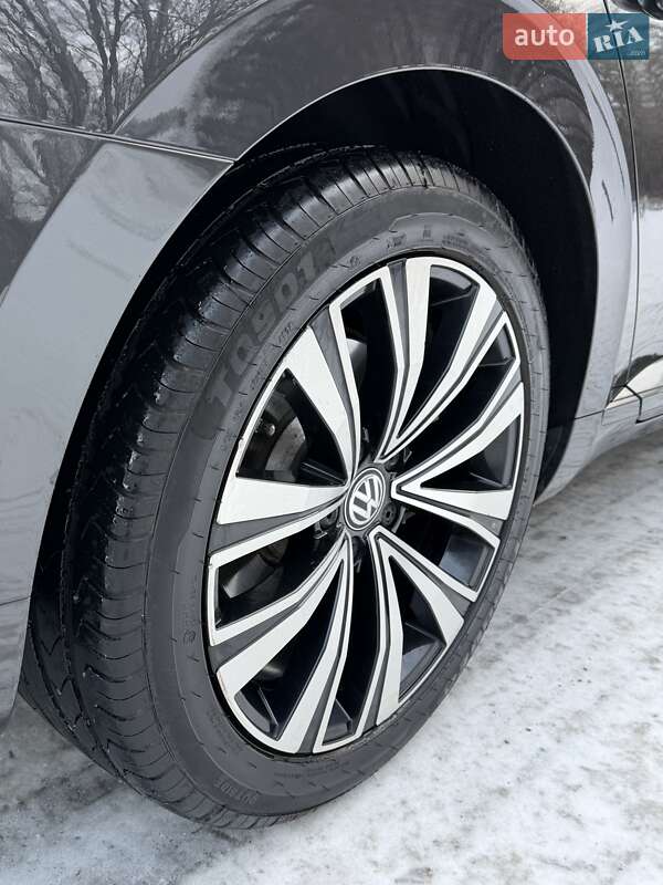 Лифтбек Volkswagen Arteon 2019 в Днепре