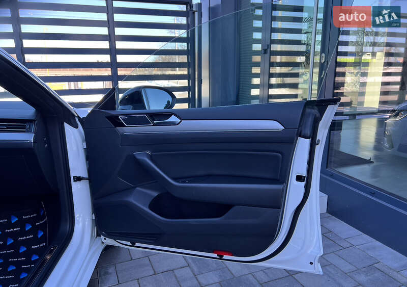 Ліфтбек Volkswagen Arteon 2019 в Рівному