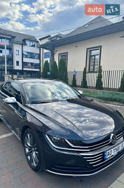 Ліфтбек Volkswagen Arteon 2018 в Іршаві