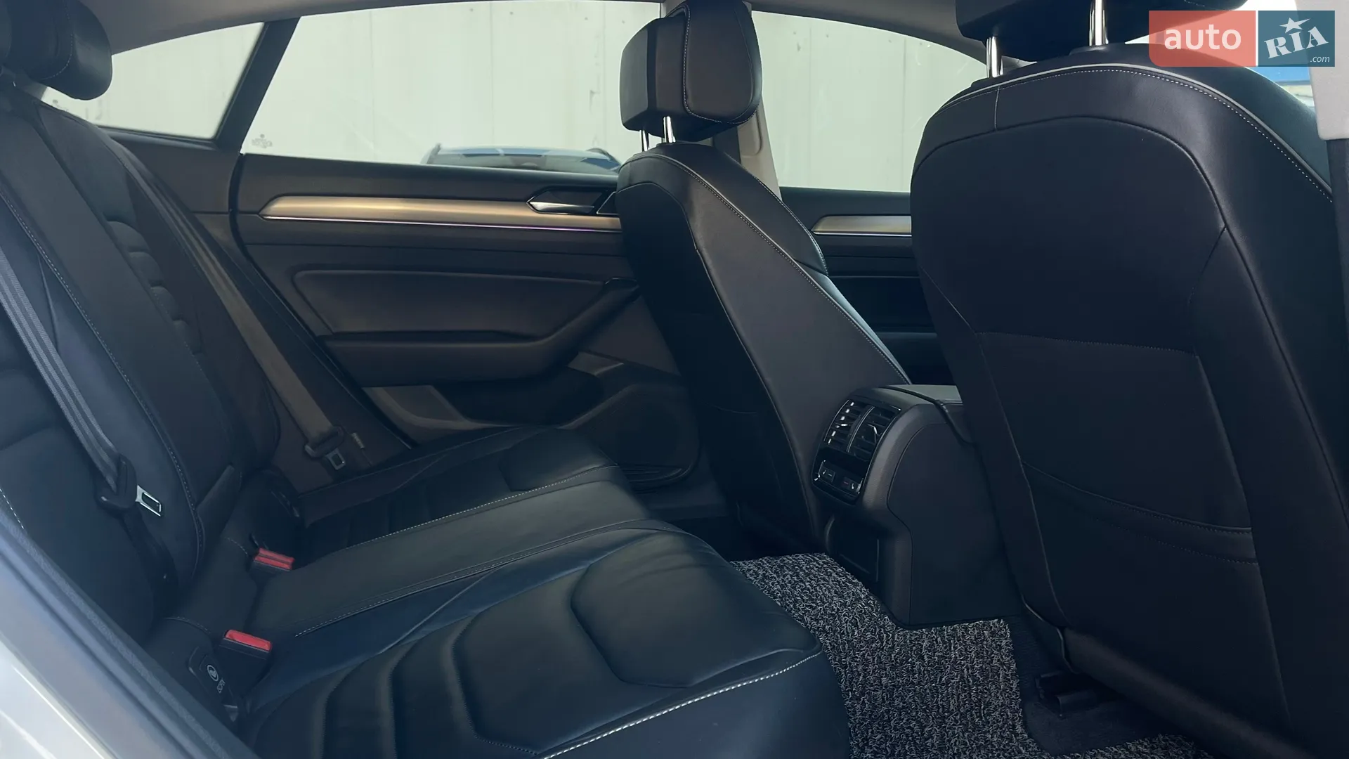 2018 Volkswagen Arteon - мініатюра 33