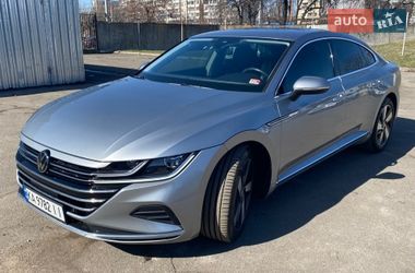 Ліфтбек Volkswagen Arteon 2021 в Києві