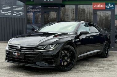 Лифтбек Volkswagen Arteon 2017 в Киеве