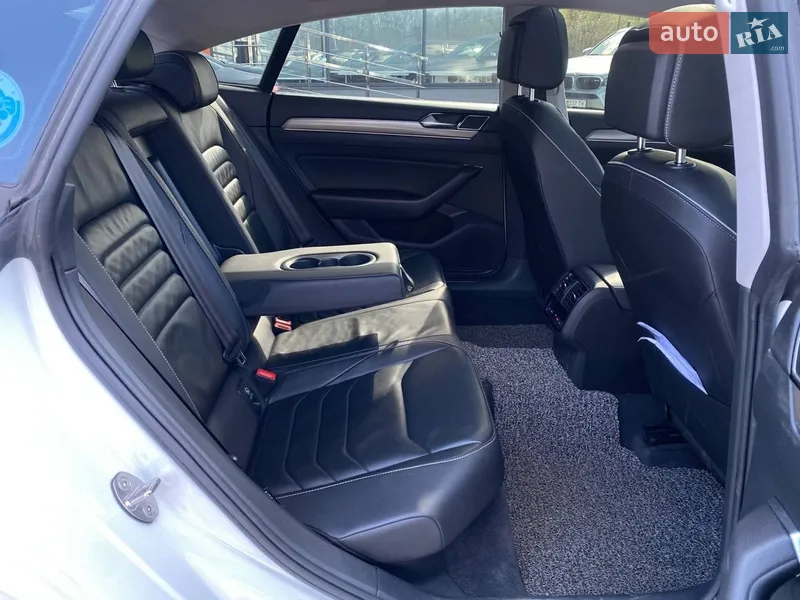 Volkswagen Arteon 2019 VIN WVWZZZ3HZKE016847 фото оголошення 32 з 73