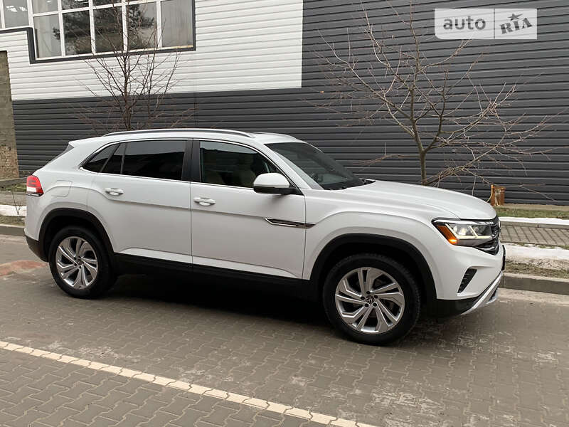 Позашляховик / Кросовер Volkswagen Atlas Cross Sport 2020 в Львові