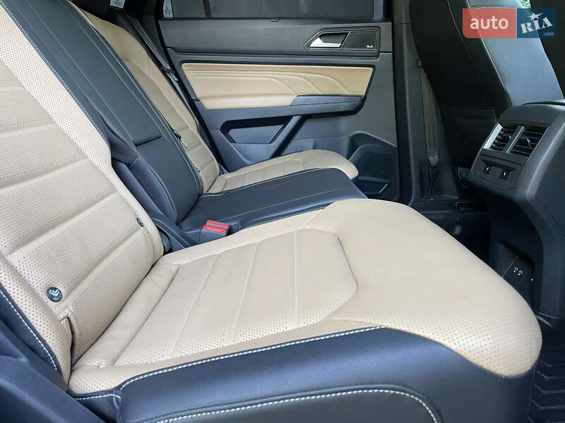 Внедорожник / Кроссовер Volkswagen Atlas Cross Sport 2020 в Ровно