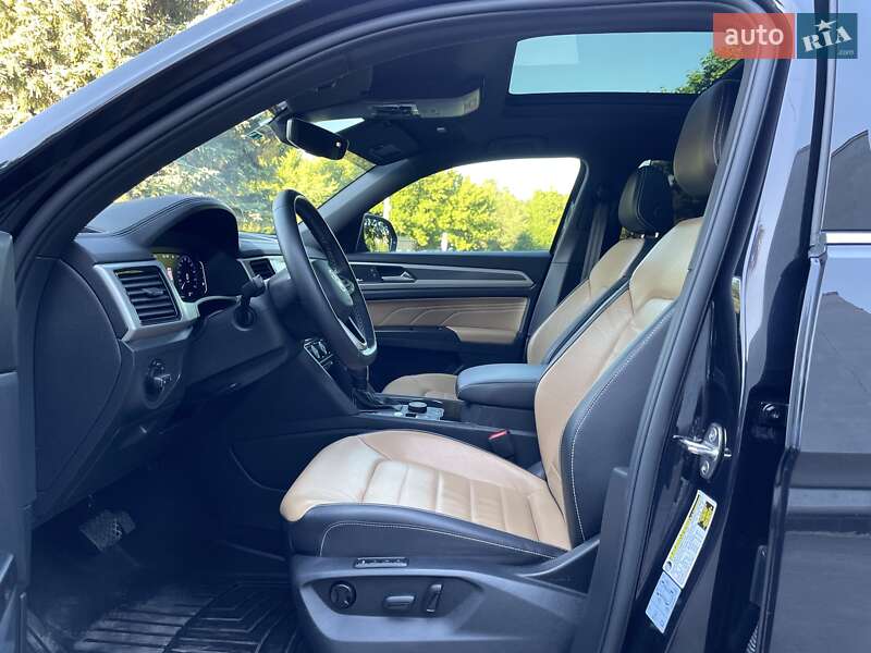Внедорожник / Кроссовер Volkswagen Atlas Cross Sport 2020 в Ровно
