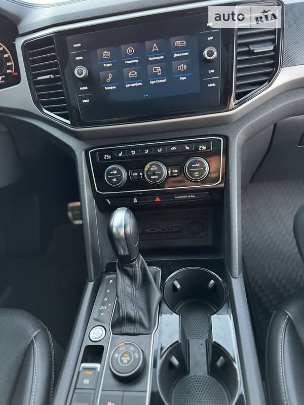 Внедорожник / Кроссовер Volkswagen Atlas Cross Sport 2020 в Николаеве