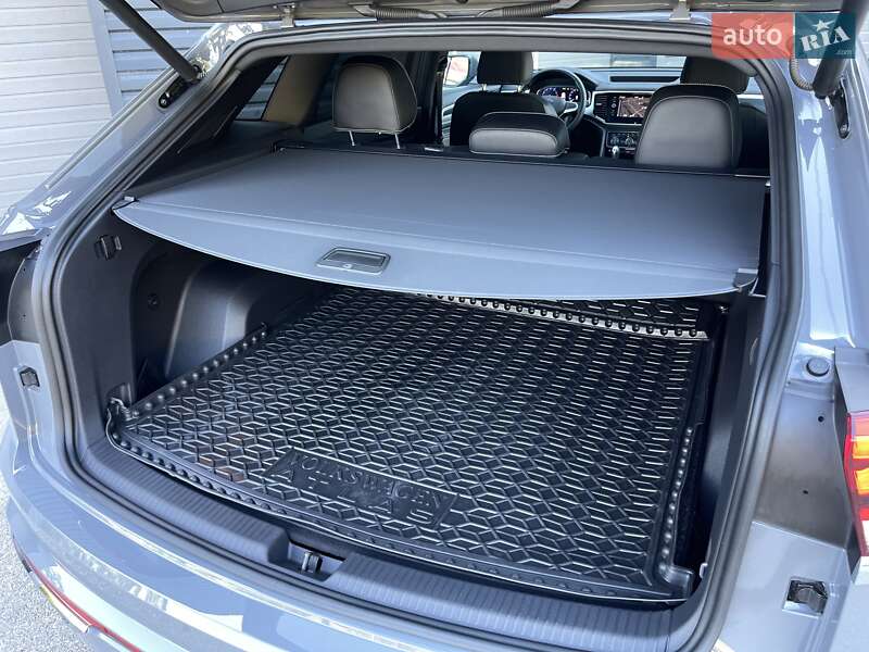 Внедорожник / Кроссовер Volkswagen Atlas Cross Sport 2021 в Харькове