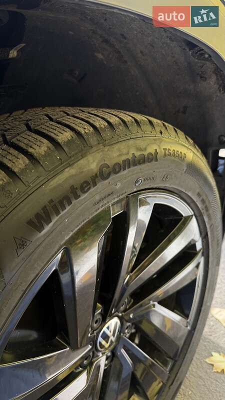 Внедорожник / Кроссовер Volkswagen Atlas Cross Sport 2022 в Львове