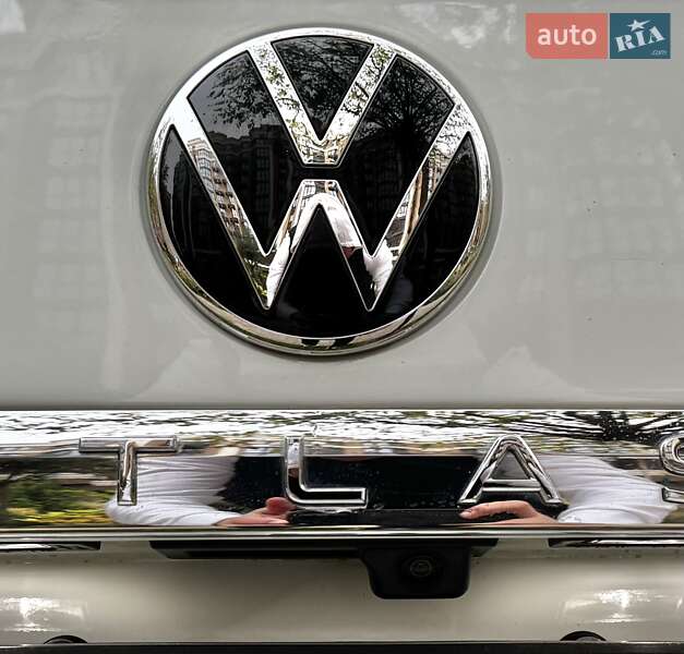 Внедорожник / Кроссовер Volkswagen Atlas Cross Sport 2020 в Киеве