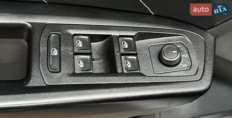 Внедорожник / Кроссовер Volkswagen Atlas Cross Sport 2020 в Киеве фото 84 Внедорожник / Кроссовер Volkswagen Atlas Cross Sport 2020 в Киеве