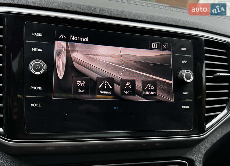 Внедорожник / Кроссовер Volkswagen Atlas Cross Sport 2020 в Киеве фото 136 Внедорожник / Кроссовер Volkswagen Atlas Cross Sport 2020 в Киеве