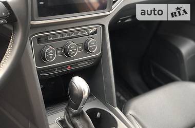 Позашляховик / Кросовер Volkswagen Atlas 2018 в 
