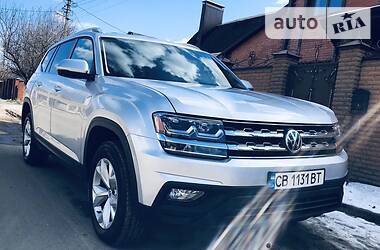 Позашляховик / Кросовер Volkswagen Atlas 2018 в 